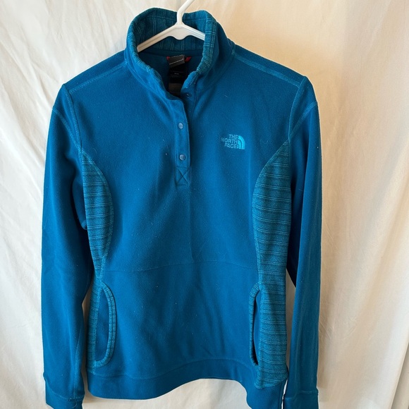 The North Face Sweaters - The North Face Blue Polartec Classic Pullover Top